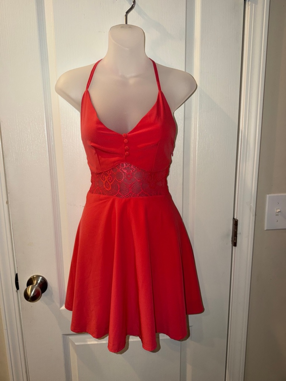 🍑Peach/Apricot Racerback Mini Sundress 

🍑NWT🍑

🍑LuLu’s

🍑Size Medium